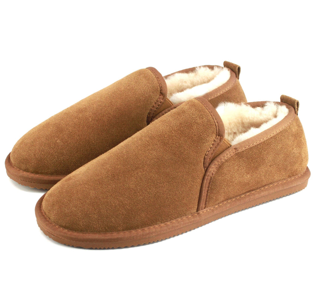 Chestnut men’s suede slippers with shearling lining and molded EVA sole